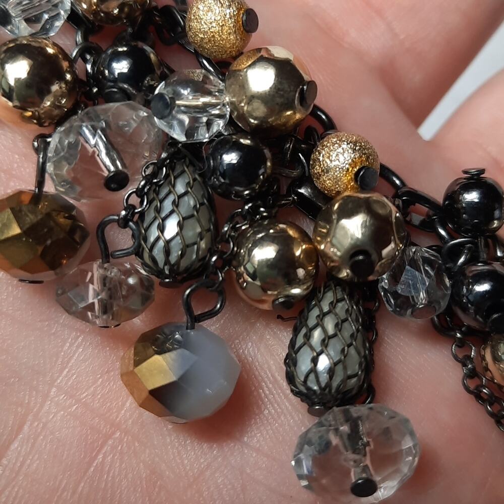 Cluster Bead Bib Necklace Gold/Blue - Picture 5 of 7